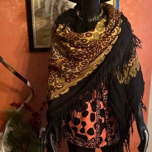 Elegant Black and Gold Patterned shawl